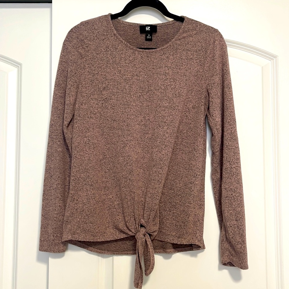 Iz Byer Mauve Tie-Front Long Sleeve Top